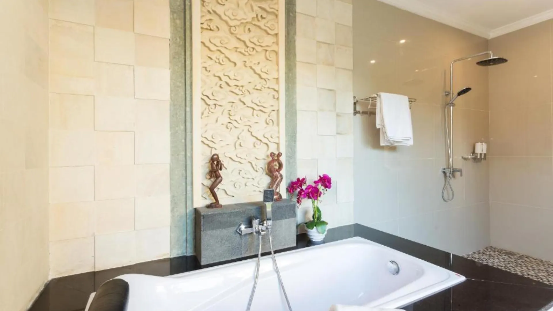 Hotel Kubu Petitenget Suite Seminyak