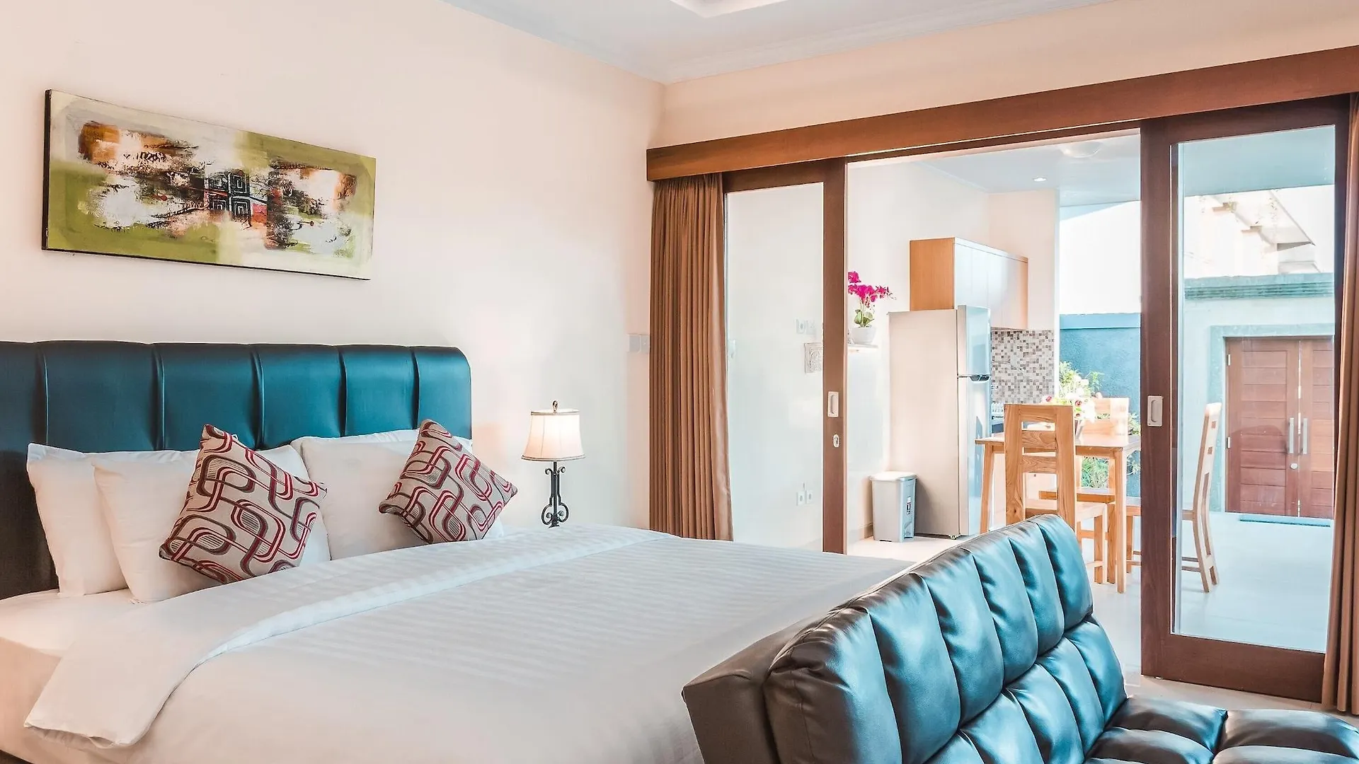 Kubu Petitenget Suite Seminyak Hotel