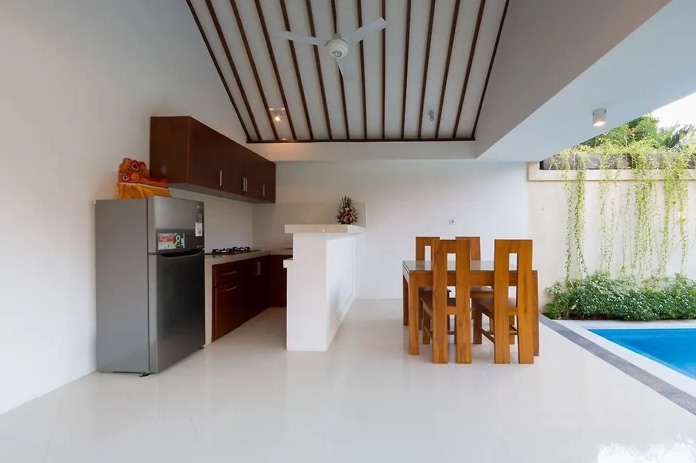 Kubu Petitenget Suite Seminyak 3*,